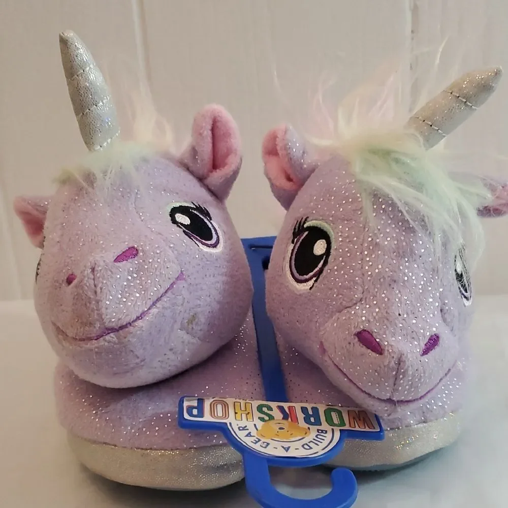 Build-A-Bear Unicorn Slippers Kids Small 11/12 Lavender With Rainbow Hair